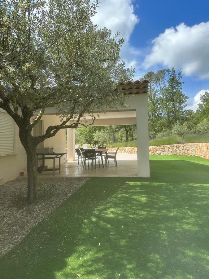 Villa LA GRANDE BASTIDE avec piscine, climatisation et salle de sport Seillans Extérieur photo