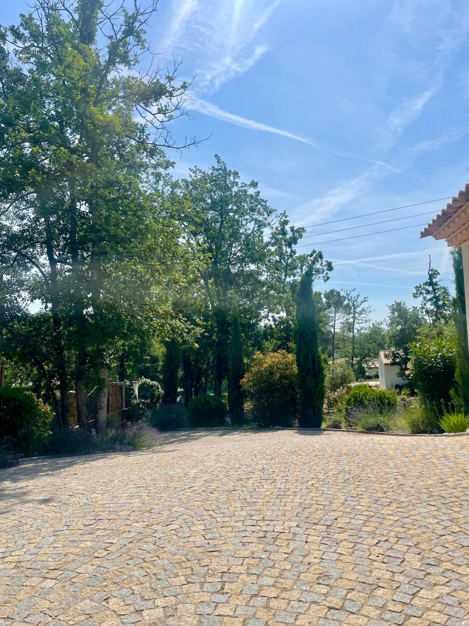 Villa LA GRANDE BASTIDE avec piscine, climatisation et salle de sport Seillans Extérieur photo