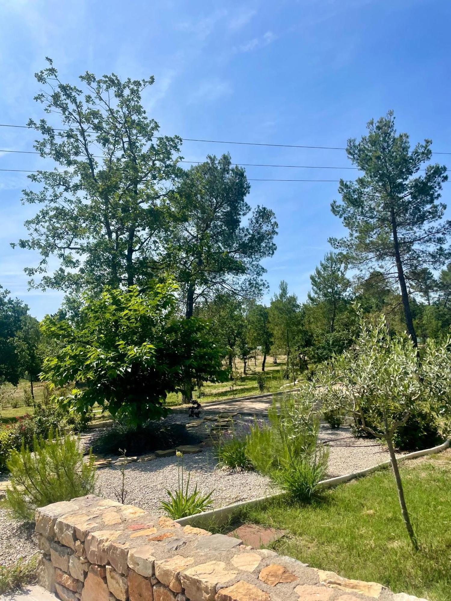 Villa LA GRANDE BASTIDE avec piscine, climatisation et salle de sport Seillans Extérieur photo